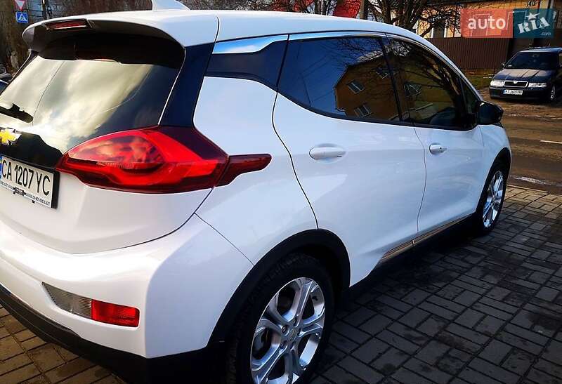 Хэтчбек Chevrolet Bolt EV 2019 в Львове