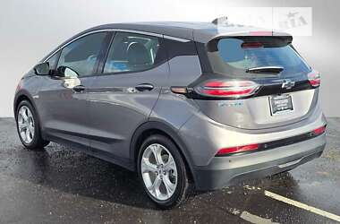 Хэтчбек Chevrolet Bolt EV 2023 в 