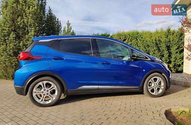 Хетчбек Chevrolet Bolt EV 2017 в 