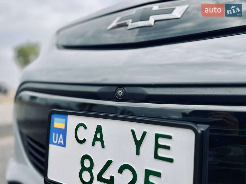 Хэтчбек Chevrolet Bolt EV 2019 в Черкассах фото 12 Хэтчбек Chevrolet Bolt EV 2019 в Черкассах