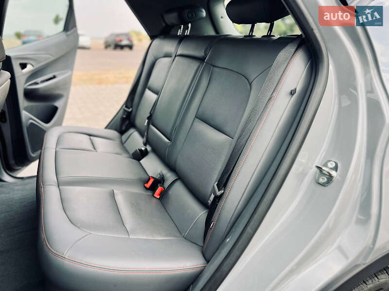 Хэтчбек Chevrolet Bolt EV 2019 в Черкассах фото 20 Хэтчбек Chevrolet Bolt EV 2019 в Черкассах