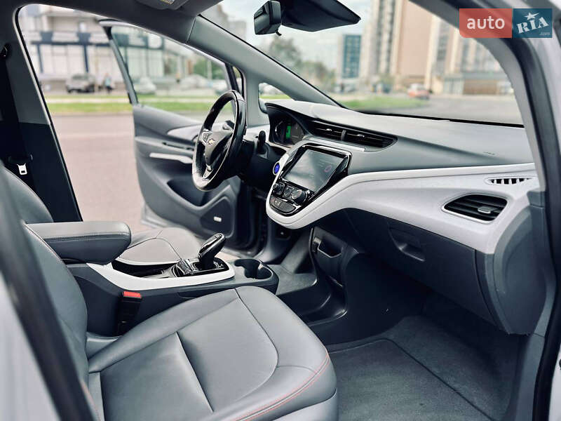 Хэтчбек Chevrolet Bolt EV 2019 в Черкассах фото 23 Хэтчбек Chevrolet Bolt EV 2019 в Черкассах
