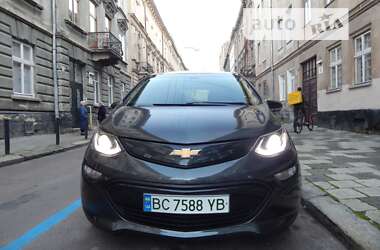 Хэтчбек Chevrolet Bolt EV 2017 в 