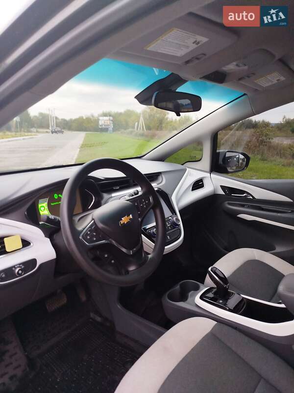 Хетчбек Chevrolet Bolt EV 2018 в Сокалі