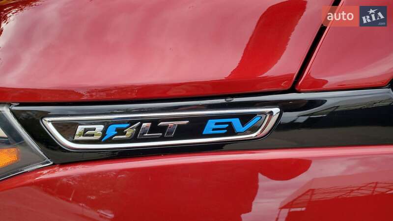 Хэтчбек Chevrolet Bolt EV 2020 в Кропивницком