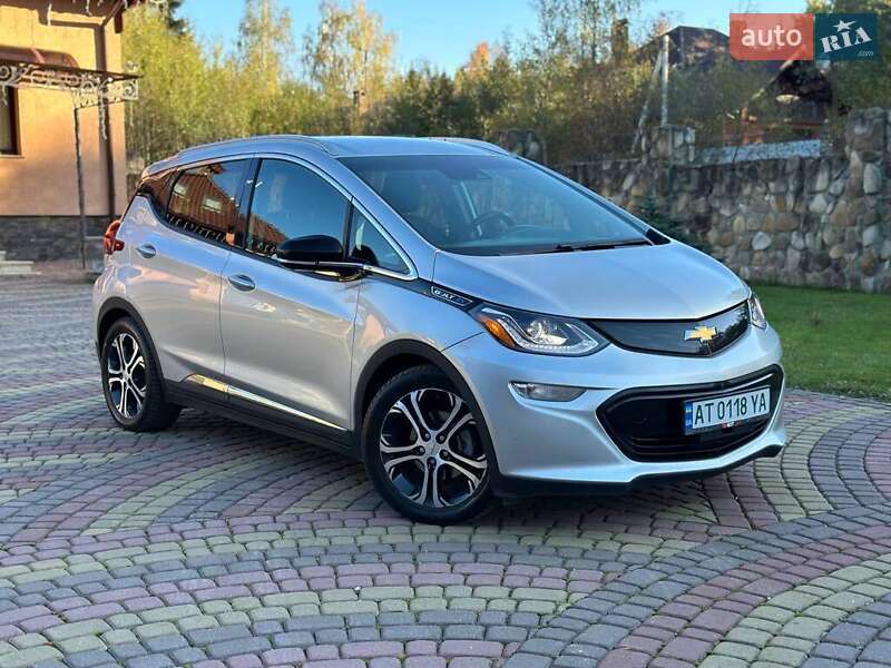 Хэтчбек Chevrolet Bolt EV 2018 в Калуше