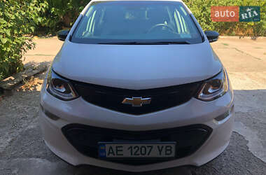 Хэтчбек Chevrolet Bolt EV 2021 в 
