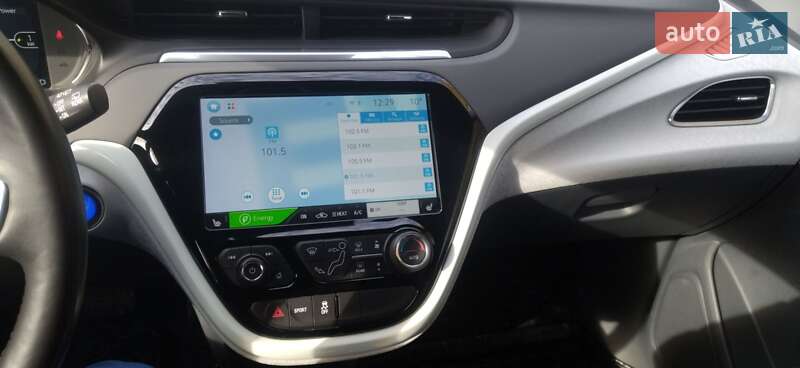 Хэтчбек Chevrolet Bolt EV 2021 в Киеве фото 13 Хэтчбек Chevrolet Bolt EV 2021 в Киеве