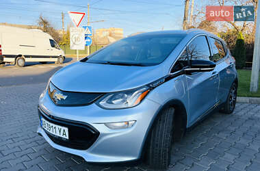Хэтчбек Chevrolet Bolt EV 2018 в 