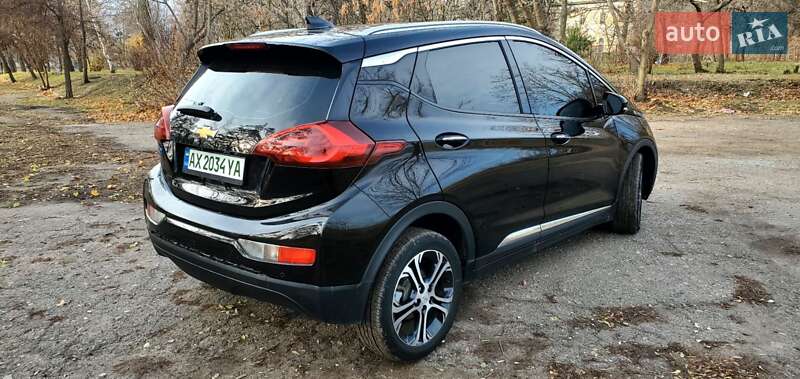 Хэтчбек Chevrolet Bolt EV 2017 в Чугуеве