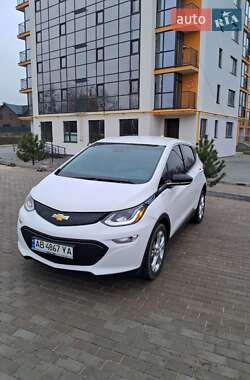 Хэтчбек Chevrolet Bolt EV 2020 в 