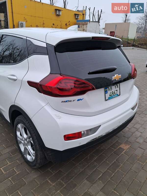 Хэтчбек Chevrolet Bolt EV 2020 в Виннице