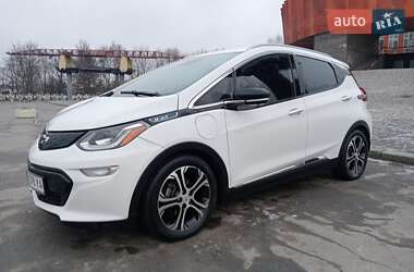 Хэтчбек Chevrolet Bolt EV 2020 в 