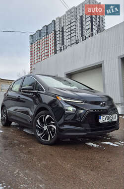 Хэтчбек Chevrolet Bolt EV 2023 в 