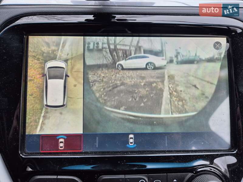 Хетчбек Chevrolet Bolt EV 2017 в Дніпрі