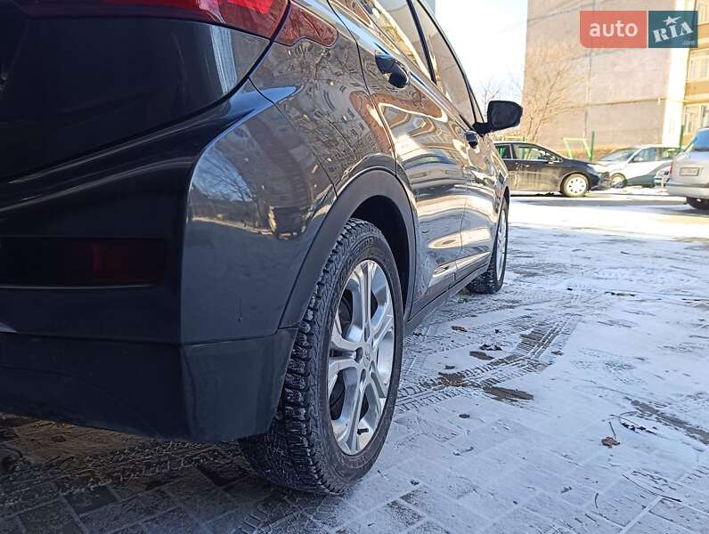 Хетчбек Chevrolet Bolt EV 2021 в Івано-Франківську