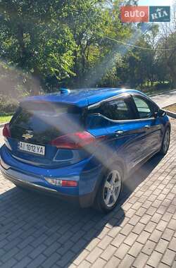Хэтчбек Chevrolet Bolt EV 2016 в 