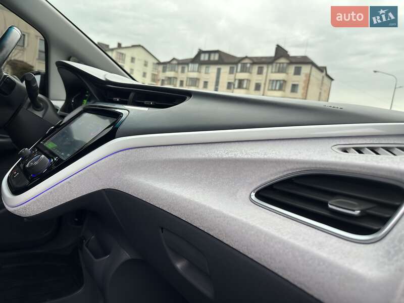 Хэтчбек Chevrolet Bolt EV 2020 в Ровно фото 32 Хэтчбек Chevrolet Bolt EV 2020 в Ровно