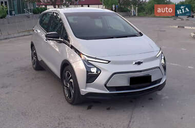 Хэтчбек Chevrolet Bolt EV 2022 в 