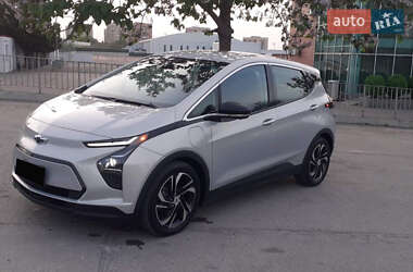Хэтчбек Chevrolet Bolt EV 2022 в 