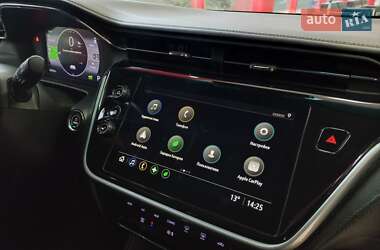Хэтчбек Chevrolet Bolt EV 2022 в 