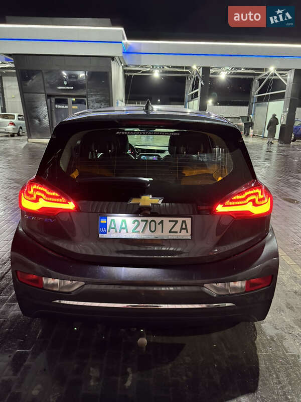 Хэтчбек Chevrolet Bolt EV 2017 в Киеве