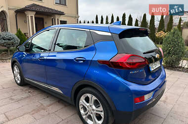 Хэтчбек Chevrolet Bolt EV 2020 в 