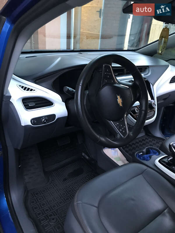Хетчбек Chevrolet Bolt EV 2017 в Хмельницькому
