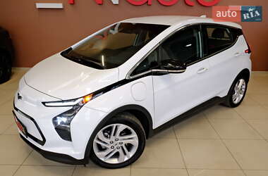 Хэтчбек Chevrolet Bolt EV 2023 в 