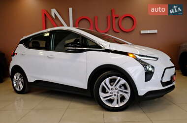 Хэтчбек Chevrolet Bolt EV 2023 в 
