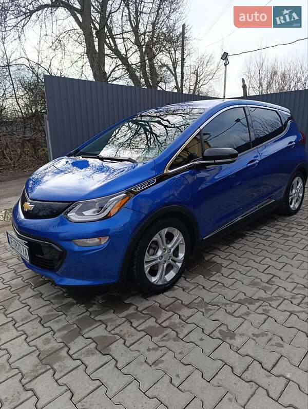 Хэтчбек Chevrolet Bolt EV 2017 в Черновцах фото 3 Хэтчбек Chevrolet Bolt EV 2017 в Черновцах