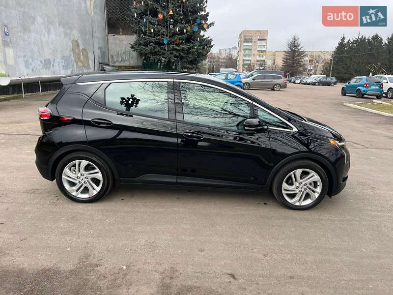 Хэтчбек Chevrolet Bolt EV 2023 в Ровно