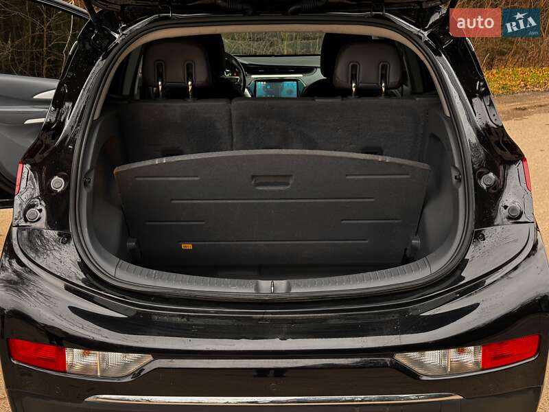 Хэтчбек Chevrolet Bolt EV 2020 в Львове
