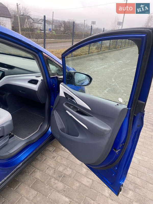 Хетчбек Chevrolet Bolt EV 2020 в Здолбуніві