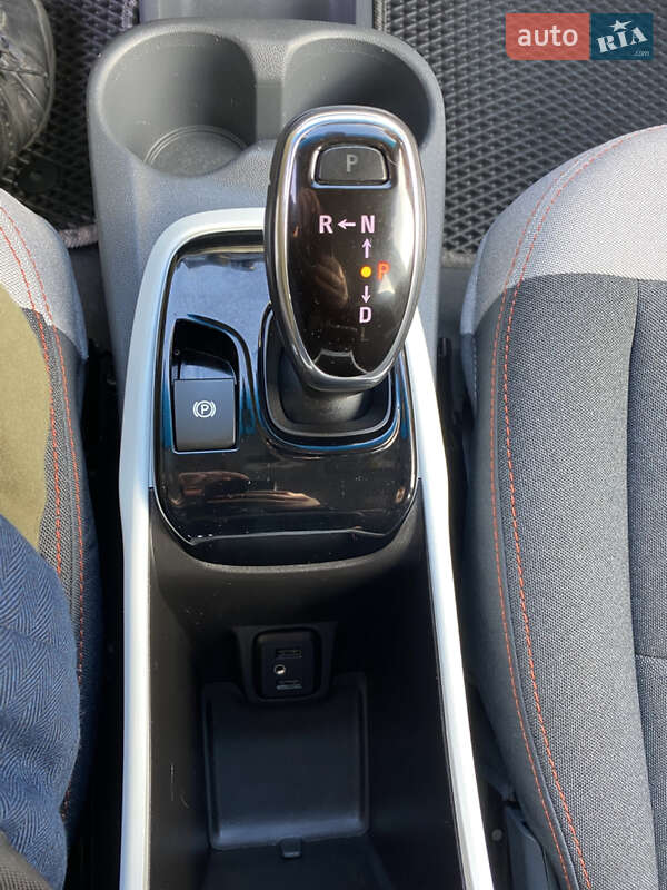 Хетчбек Chevrolet Bolt EV 2020 в Здолбуніві