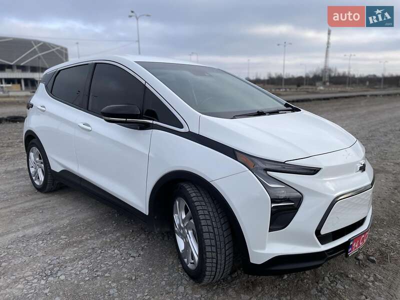 Хэтчбек Chevrolet Bolt EV 2023 в Львове