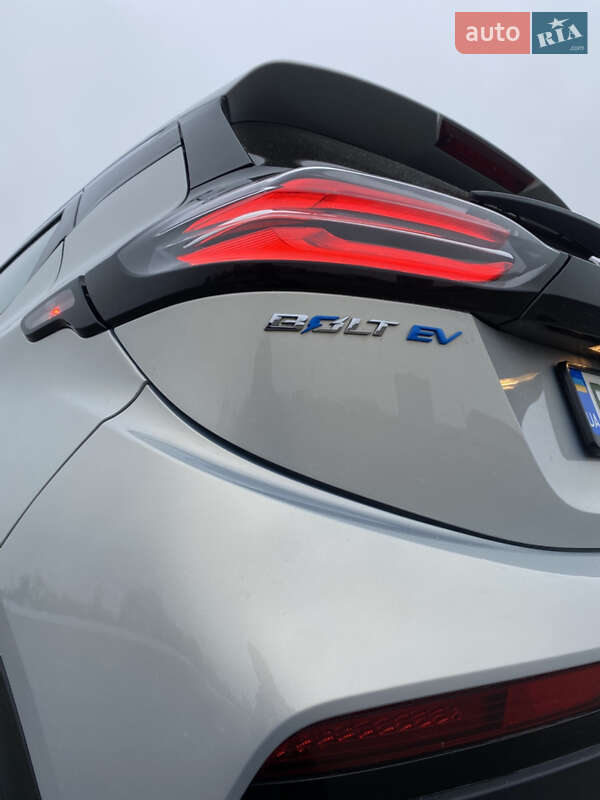 Хэтчбек Chevrolet Bolt EV 2022 в Полтаве