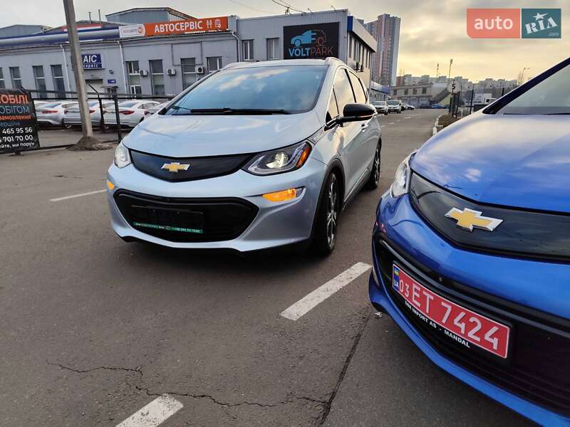 Хетчбек Chevrolet Bolt EV 2018 в Києві
