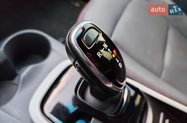 Хэтчбек Chevrolet Bolt EV 2018 в 
