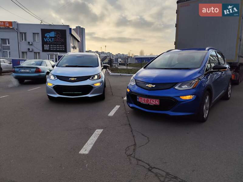 Хетчбек Chevrolet Bolt EV 2018 в Києві