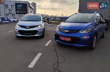 Хэтчбек Chevrolet Bolt EV 2018 в 