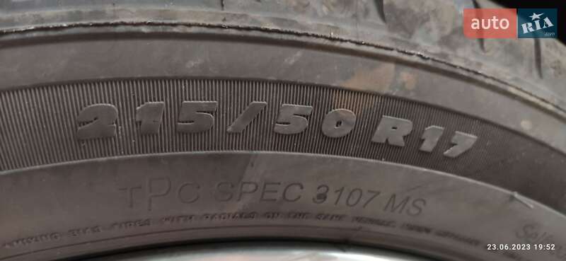 Хэтчбек Chevrolet Bolt EV 2020 в Днепре фото 27 Хэтчбек Chevrolet Bolt EV 2020 в Днепре