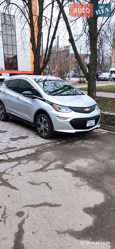 Хэтчбек Chevrolet Bolt EV 2020 в Днепре фото 19 Хэтчбек Chevrolet Bolt EV 2020 в Днепре