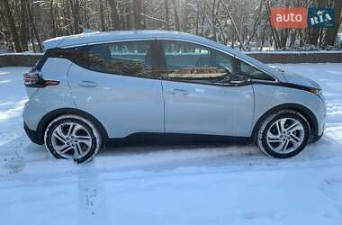 Хэтчбек Chevrolet Bolt EV 2023 в Киеве