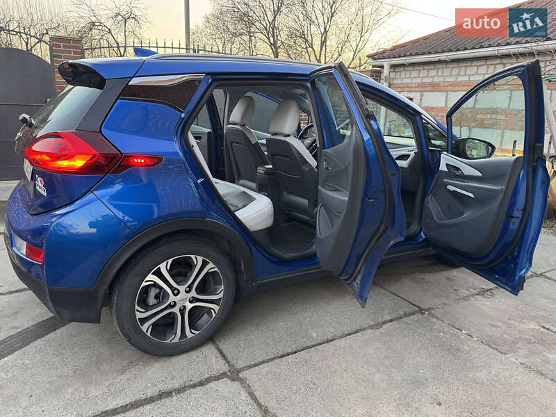 Хетчбек Chevrolet Bolt EV 2020 в Броварах