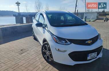 Хэтчбек Chevrolet Bolt EV 2021 в 