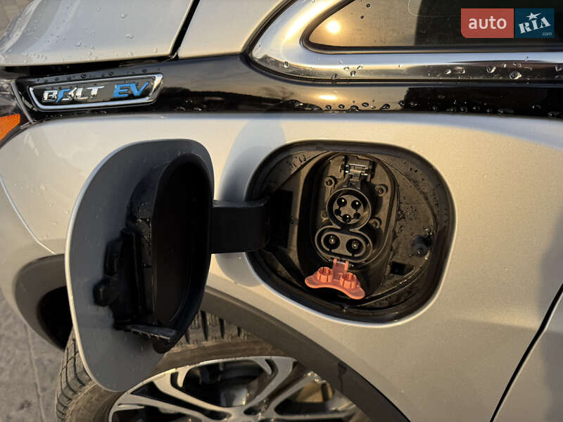 Хетчбек Chevrolet Bolt EV 2017 в Львові