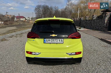 Хэтчбек Chevrolet Bolt EV 2019 в 