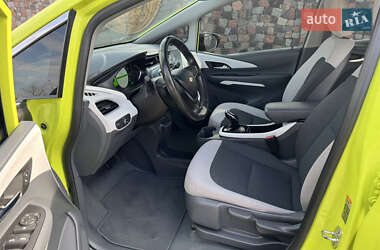 Хэтчбек Chevrolet Bolt EV 2019 в 