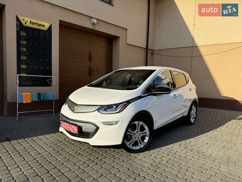 Хэтчбек Chevrolet Bolt EV 2017 в Ужгороде